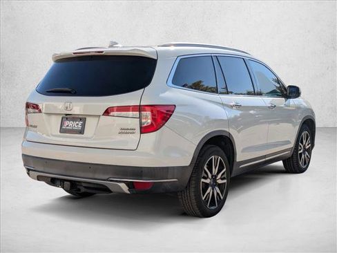 Used 2020 Honda Pilot Touring image 5