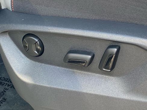 Certified 2024 Volkswagen Atlas Peak Edition SE image 12