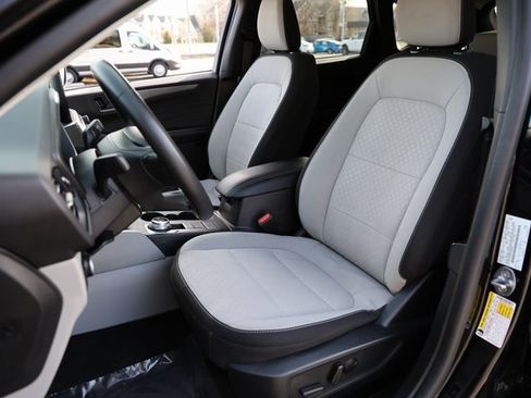 Certified 2024 Ford Escape Active image 17