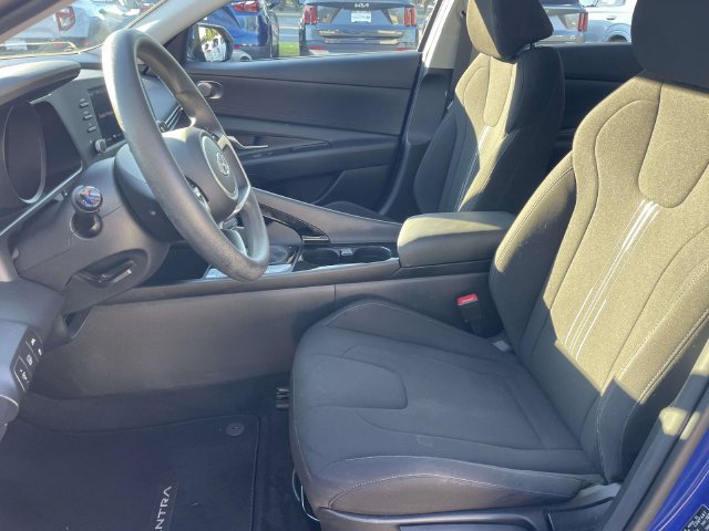 Certified 2023 Hyundai Elantra Blue FWD image 15
