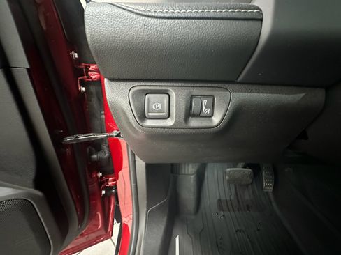 Used 2023 GMC Acadia SLT w/ Preferred Package AWD/4WD image 24