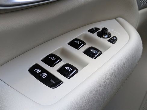 New 2026 Volvo XC90 T8 Ultra w/ Lounge Package image 35