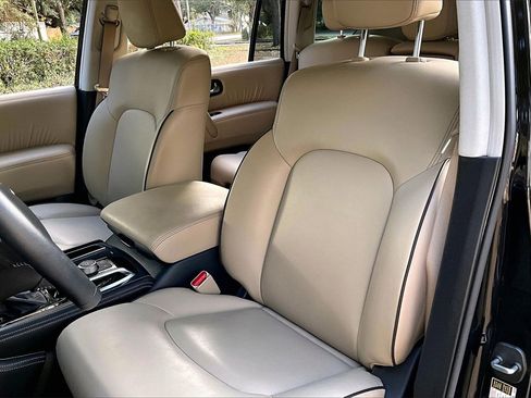 Used 2022 Nissan Armada SV w/ SV Appearance Package image 18