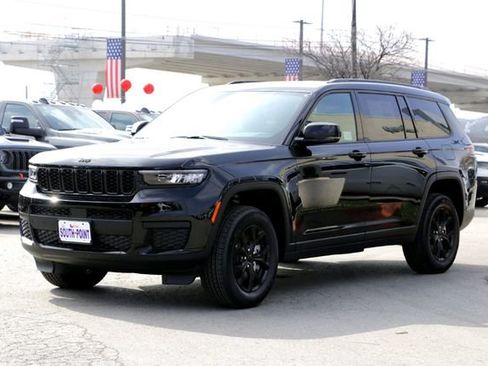 New 2025 Jeep Grand Cherokee L Laredo image 7