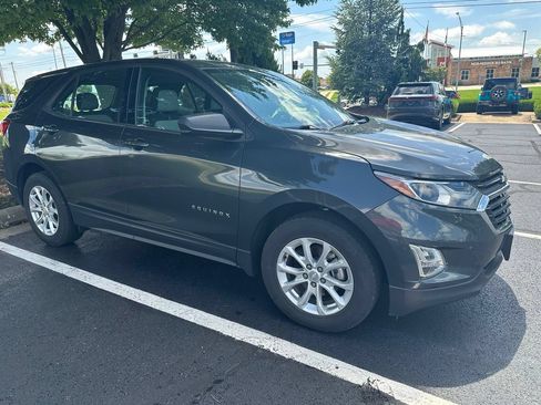 Used 2018 Chevrolet Equinox LS AWD/4WD image 8