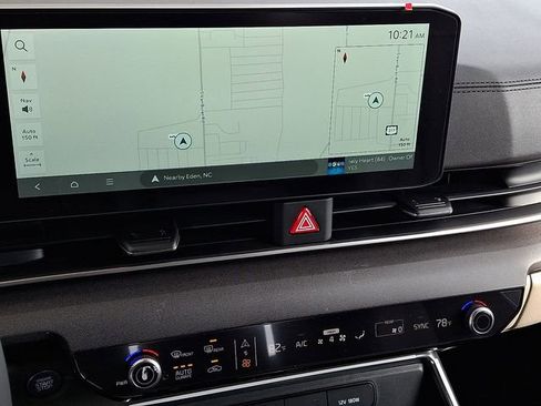 New 2026 Kia Carnival EX image 11