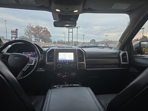 Used 2020 Ford Expedition Platinum image 14