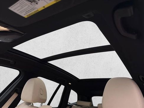 Used 2019 BMW X3 sDrive30i w/ Driving Assistance Package image 21