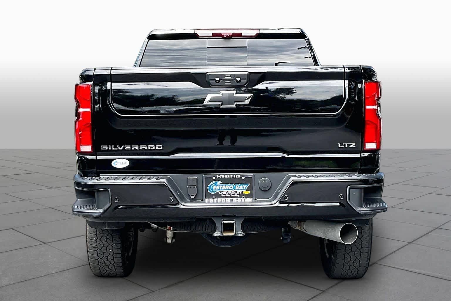 Certified 2025 Chevrolet Silverado 2500 LTZ w/ Z71 Chrome Sport Edition AWD/4WD image 5