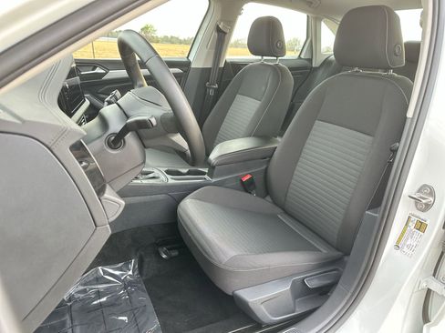 Used 2025 Volkswagen Jetta S FWD image 11