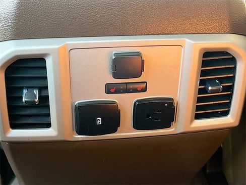 Used 2021 Ford F250 King Ranch w/ Chrome Package image 27