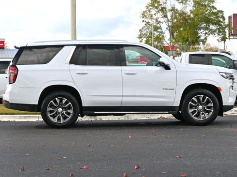 Used 2021 Chevrolet Tahoe LT w/ LT Signature Package image 7