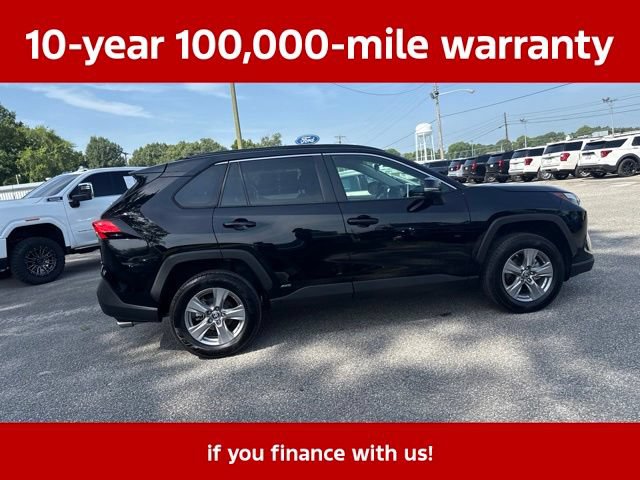 Used 2023 Toyota RAV4 LE AWD/4WD image 18