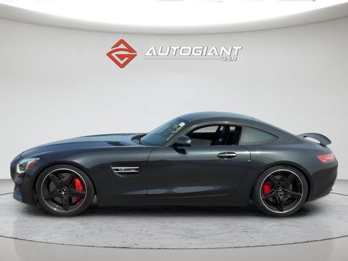 Used 2016 Mercedes-Benz AMG GT S image 2