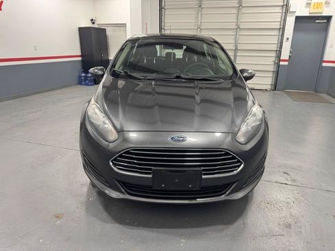 Used 2019 Ford Fiesta SE FWD image 7