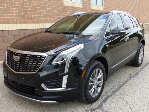 Used 2021 Cadillac XT5 Premium Luxury FWD image 6