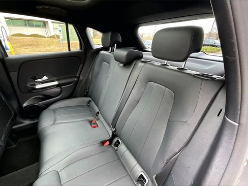 Certified 2023 Mercedes-Benz GLA 250 4MATIC image 28