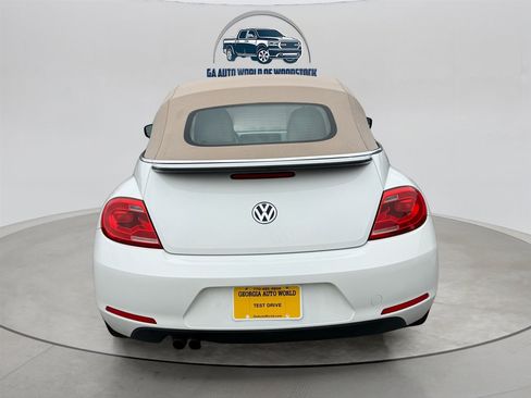 Used 2013 Volkswagen Beetle 2.5 image 13