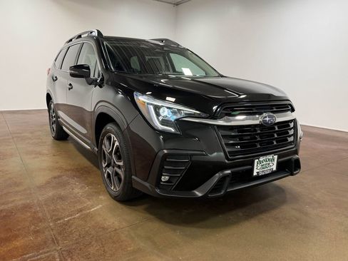 Used 2023 Subaru Ascent Limited AWD/4WD image 23