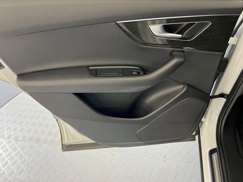 Used 2023 Audi Q7 3.0T Premium w/ Convenience Package image 20