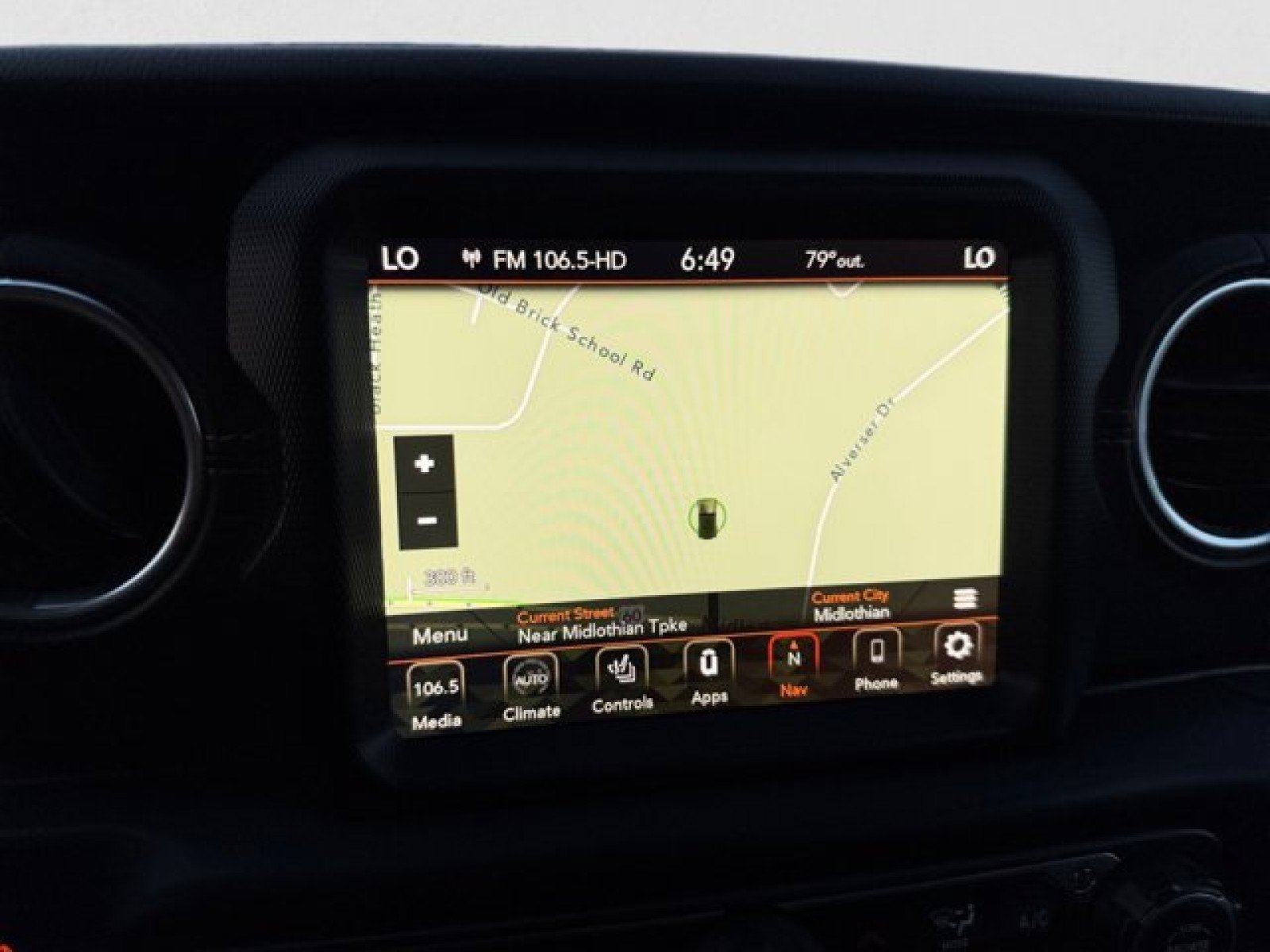Used 2021 Jeep Wrangler Unlimited Sahara AWD/4WD image 14