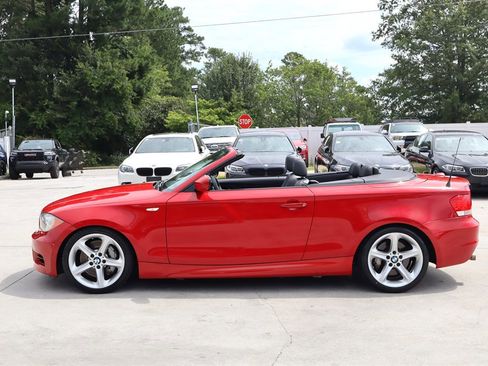 Used 2011 BMW 135i Convertible image 6