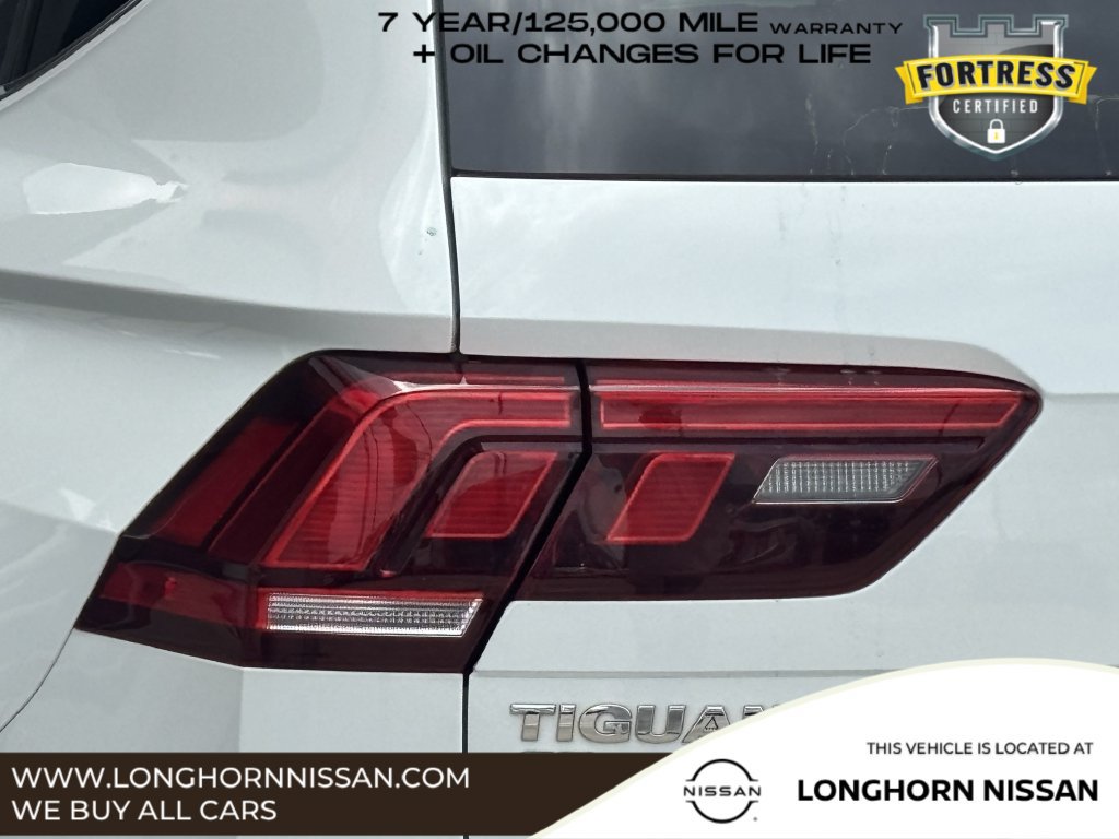 Used 2019 Volkswagen Tiguan SE w/ Panoramic Sunroof Package AWD/4WD image 5