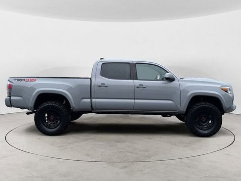 Used 2021 Toyota Tacoma TRD Sport AWD/4WD image 6