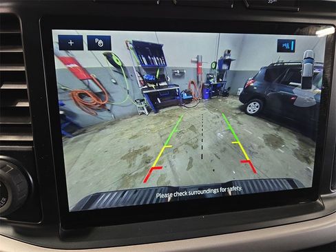 Used 2023 Ford F150 XLT w/ Equipment Group 302A High image 25