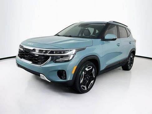 Used 2024 Kia Seltos SX w/ SX Sunroof Package AWD/4WD image 3