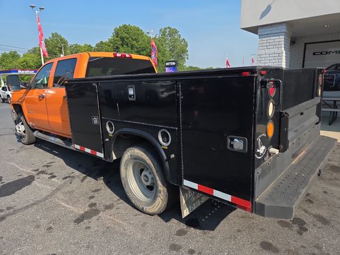 Used 2019 Chevrolet Silverado 3500 W/T w/ WT Convenience Package AWD/4WD image 5