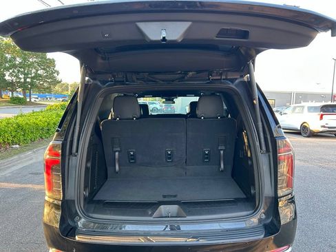 Used 2025 Chevrolet Tahoe LT AWD/4WD image 17