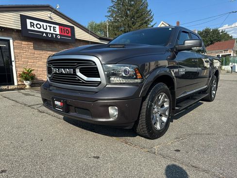 Used 2018 RAM 1500 Limited AWD/4WD image 1