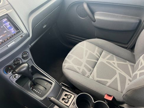 Used 2012 Ford Transit Connect XLT image 21