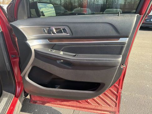 Used 2016 Ford Explorer Limited w/ Equipment Group 301A image 27