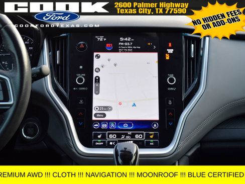 Used 2022 Subaru Outback Premium image 11