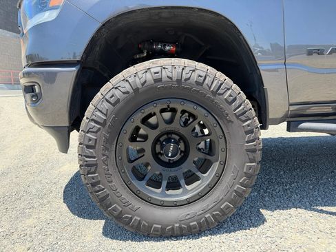 Used 2023 RAM 1500 Big Horn AWD/4WD image 9