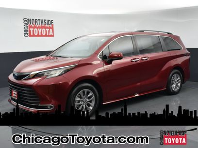 Used 2022 Toyota Sienna XLE