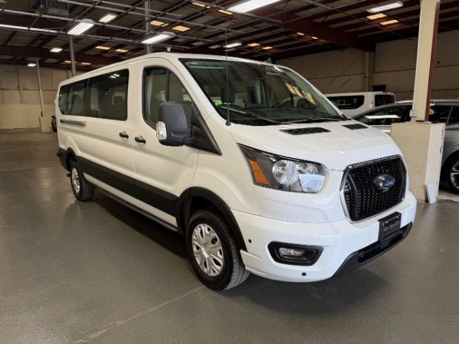 Used 2024 Ford Transit 350 XLT RWD image 6