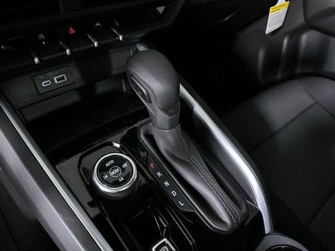 New 2026 Chevrolet Colorado Trail Boss AWD/4WD image 16
