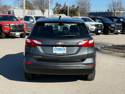 Used 2019 Chevrolet Equinox LS image 6