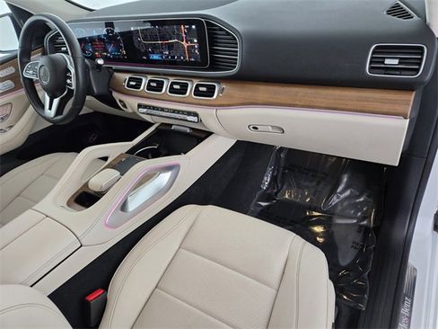 Used 2023 Mercedes-Benz GLE 450 4MATIC w/ AMG Line Exterior image 18