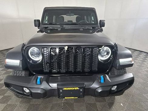 Used 2023 Jeep Wrangler Unlimited w/ Cold Weather Group AWD/4WD image 8