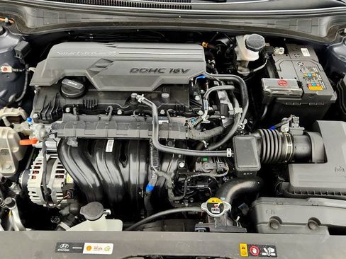 Used 2024 Hyundai Elantra SEL FWD image 27