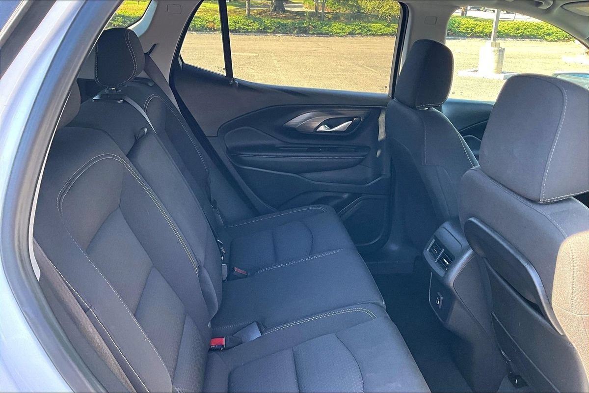 Used 2022 GMC Terrain SLE AWD/4WD image 12