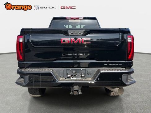 New 2026 GMC Sierra 2500 Denali w/ Denali Reserve Package image 4