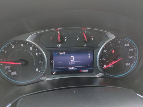 Used 2019 Chevrolet Equinox LT FWD image 23