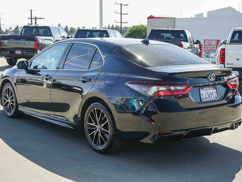 Certified 2024 Toyota Camry SE image 5