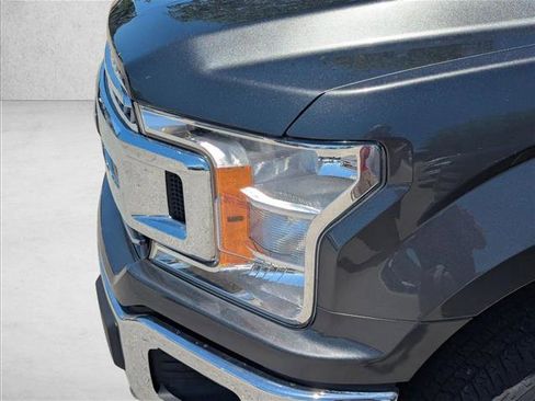 Used 2018 Ford F150 XLT w/ Equipment Group 302A Luxury AWD/4WD image 13