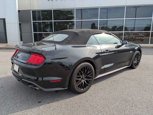 Used 2019 Ford Mustang GT Premium w/ GT Performance Package RWD image 4
